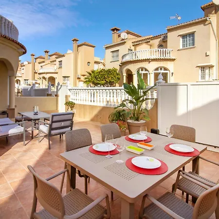Amazing In With Kitchen * Orihuela