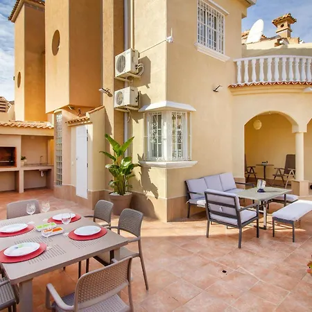 Holiday home Amazing In With Kitchen Orihuela