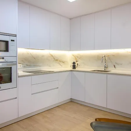 Amazing In With Kitchen * Orihuela